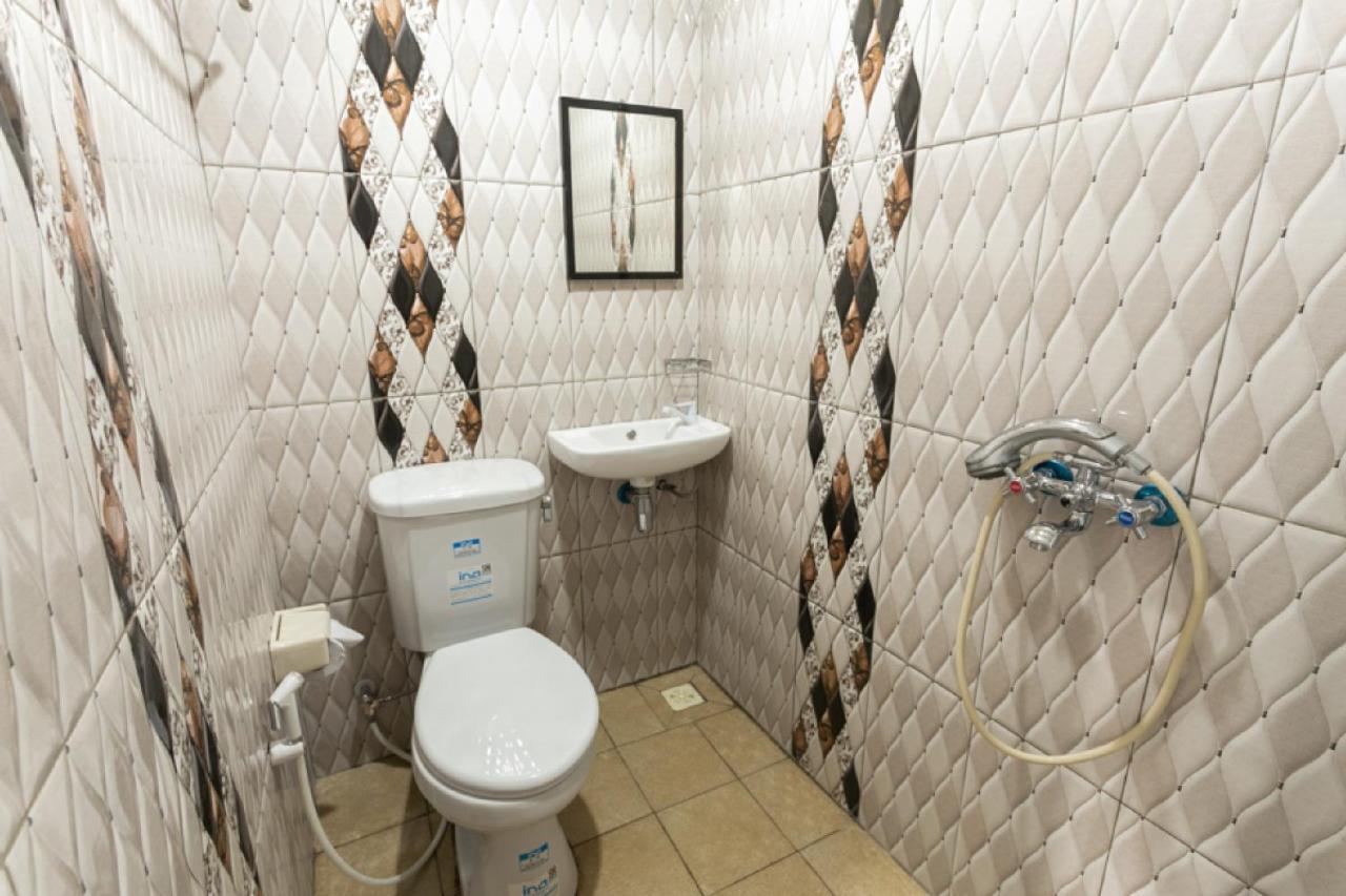 Reddoorz Syariah Near Stadion Manahan Solo 2 Экстерьер фото
